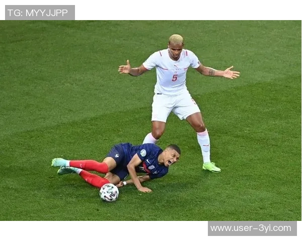 阿坎吉谈换位策略:黄牌压力下我愿意承担更多风险