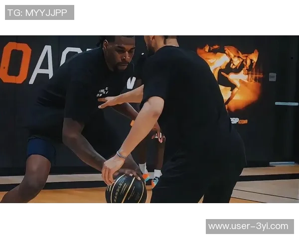 纳兹里德表现出色半场7投4中斩获11分5篮板三分球命中率高达50