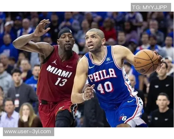 巴图姆发球踩线引争议帕金斯怒斥这球太愚蠢像业余篮球